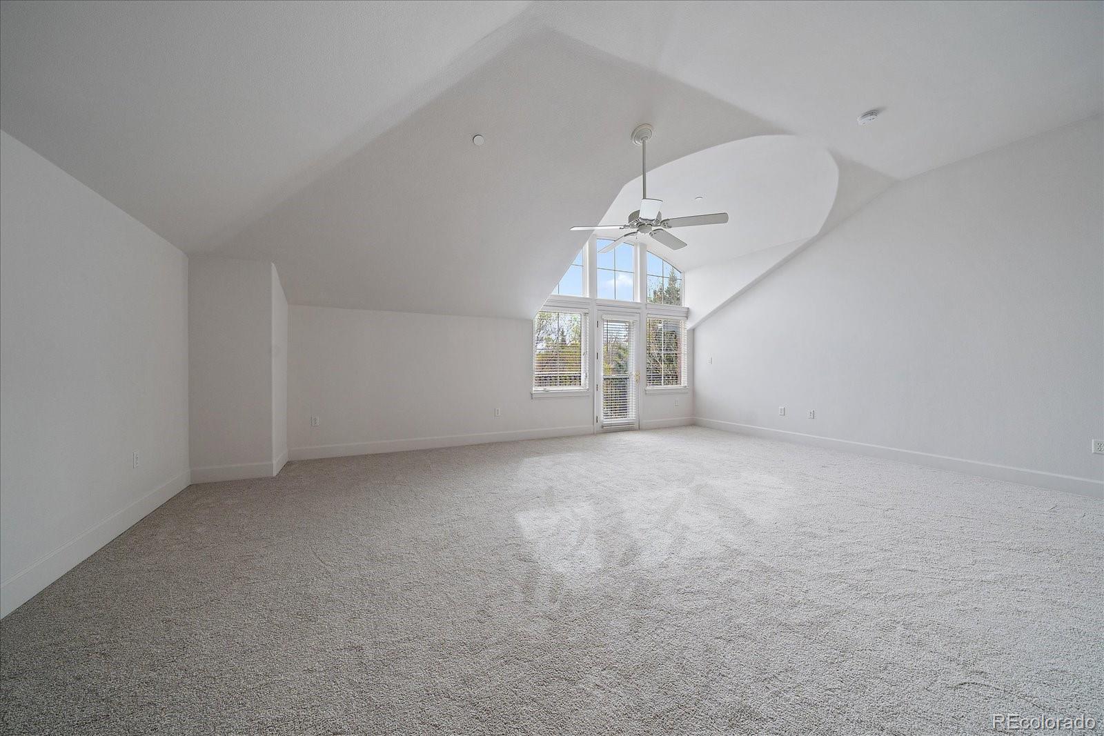 MLS Image #16 for 300  hudson street 302,denver, Colorado