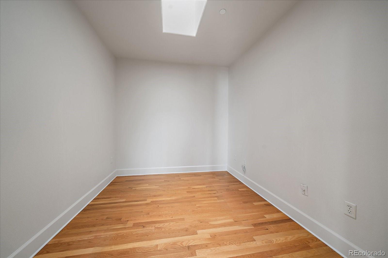 MLS Image #26 for 300  hudson street 302,denver, Colorado