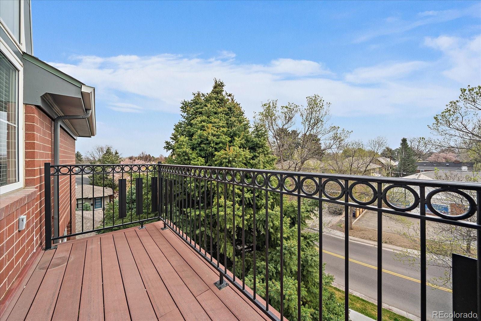 MLS Image #31 for 300  hudson street 302,denver, Colorado