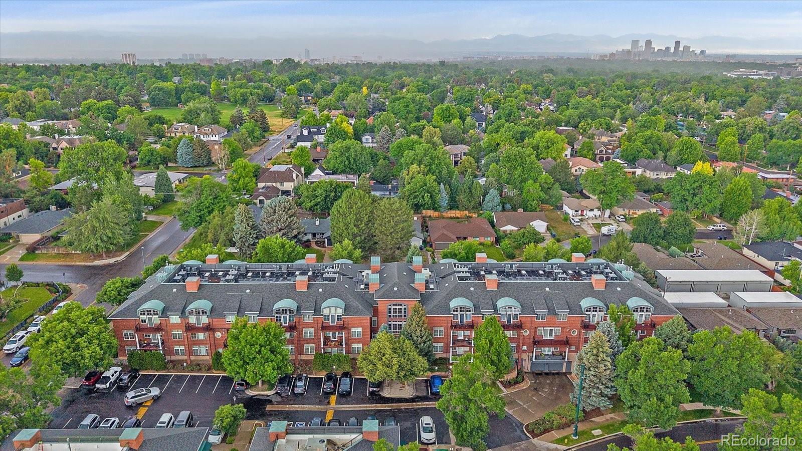 MLS Image #41 for 300  hudson street 302,denver, Colorado