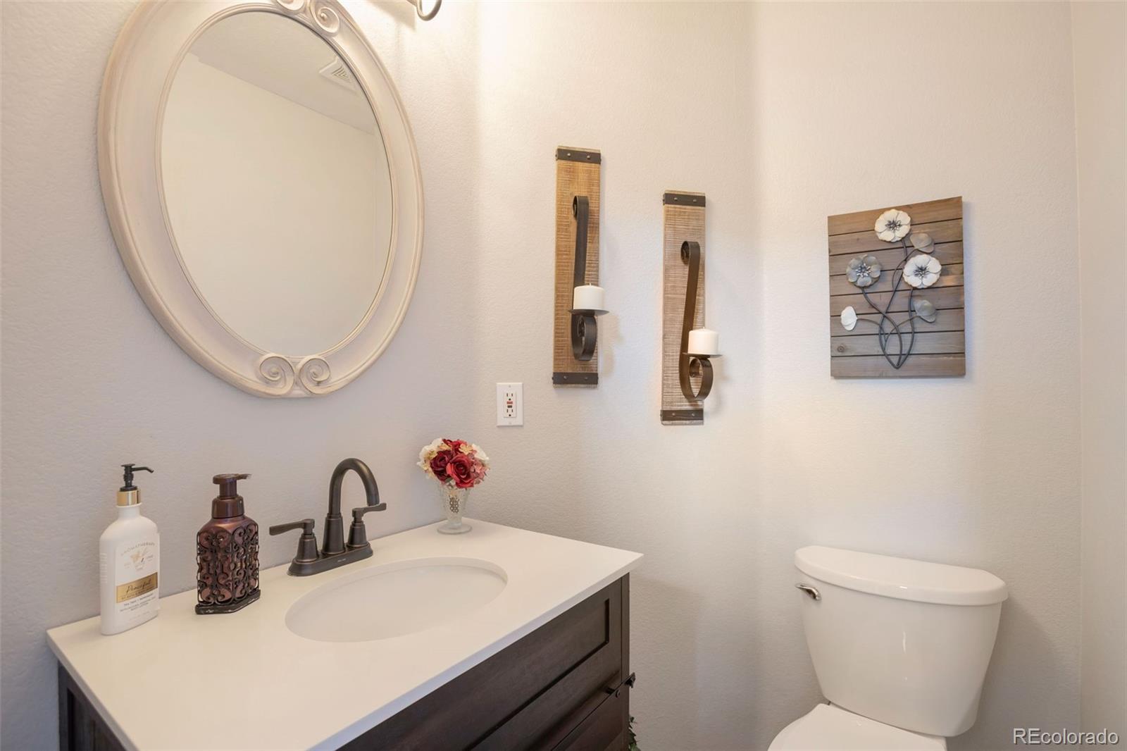 MLS Image #13 for 9751  burberry way,highlands ranch, Colorado