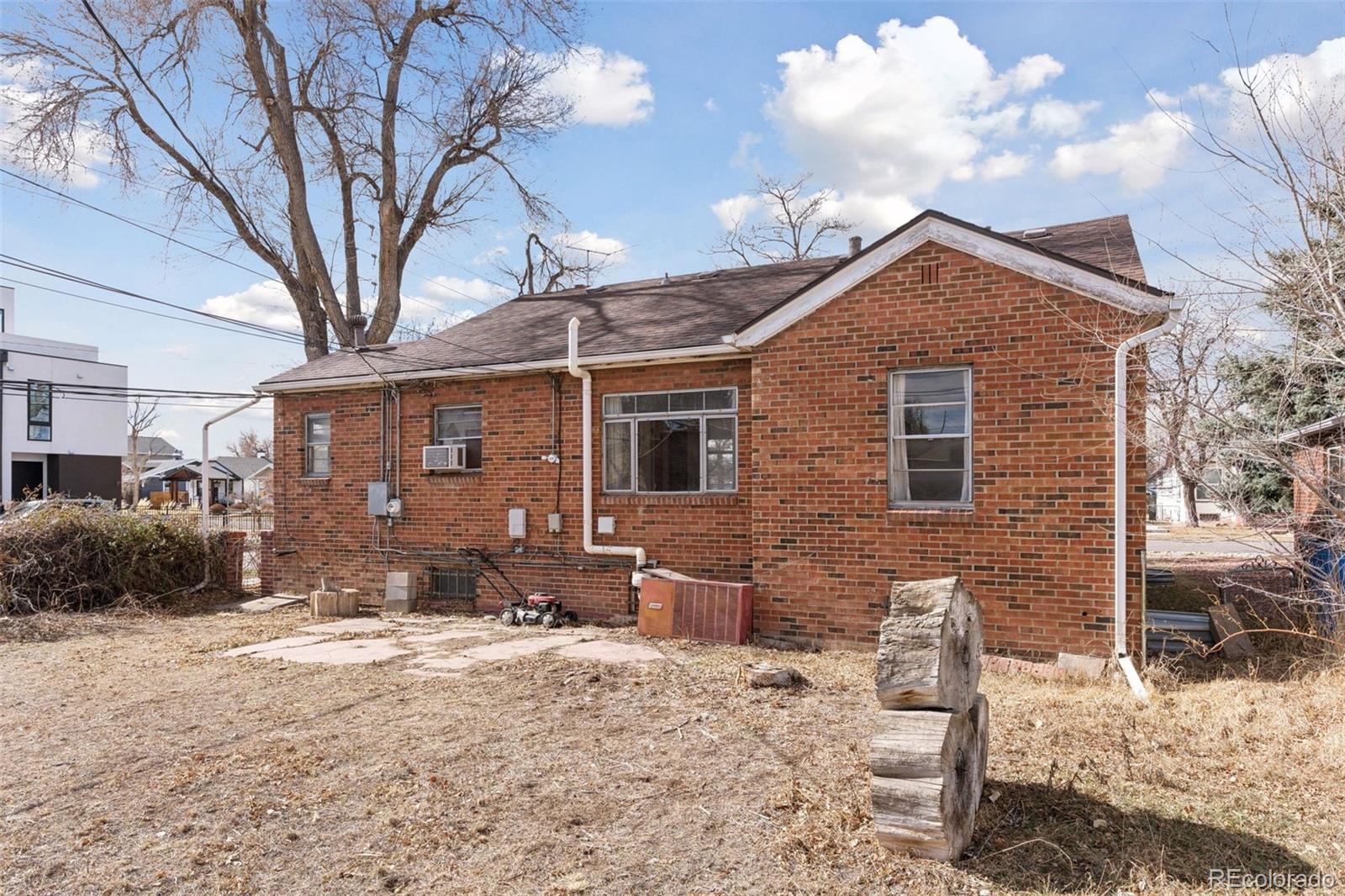 MLS Image #31 for 2490 s lincoln street,denver, Colorado