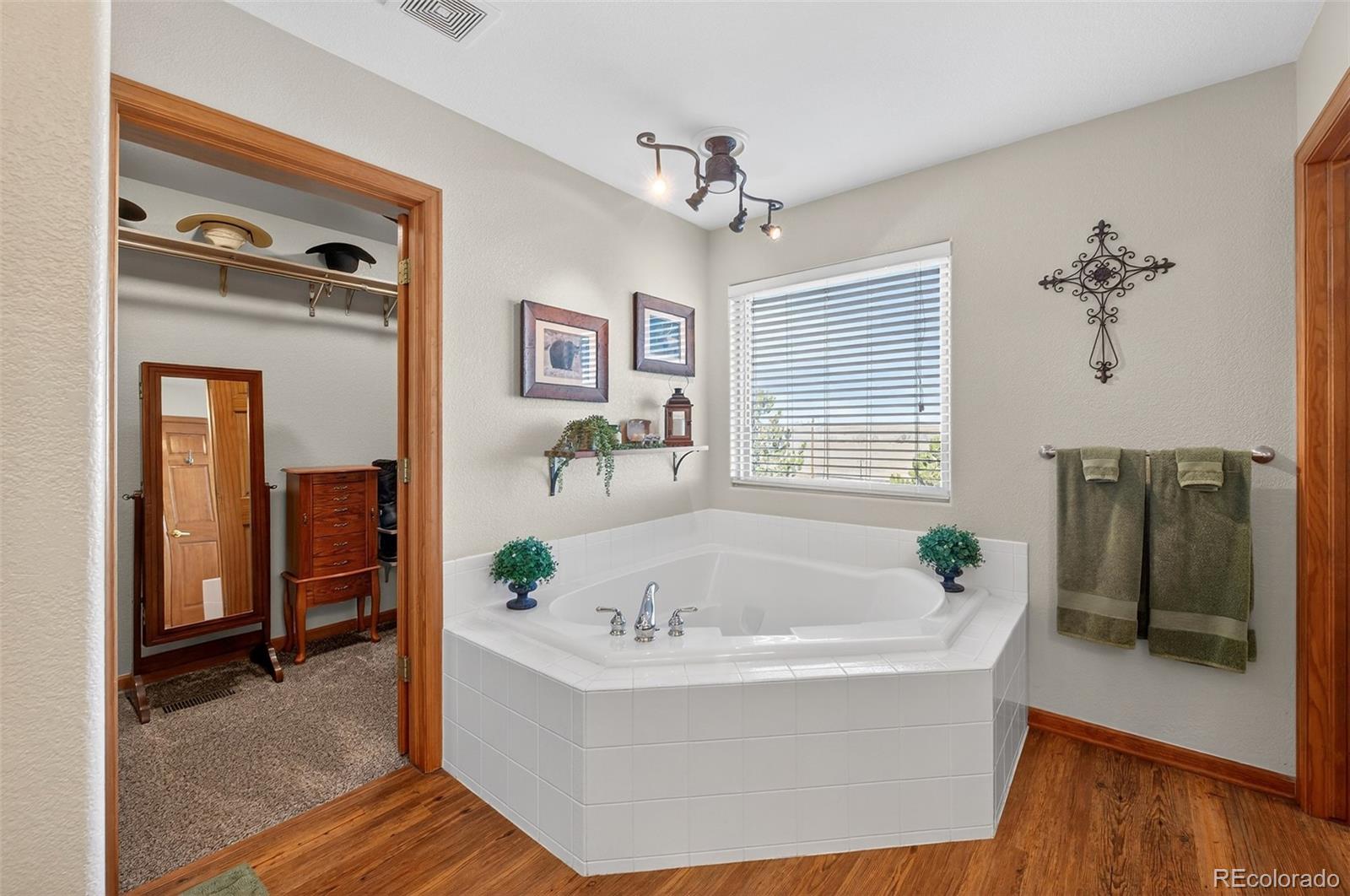 MLS Image #19 for 45035  antler circle,elizabeth, Colorado