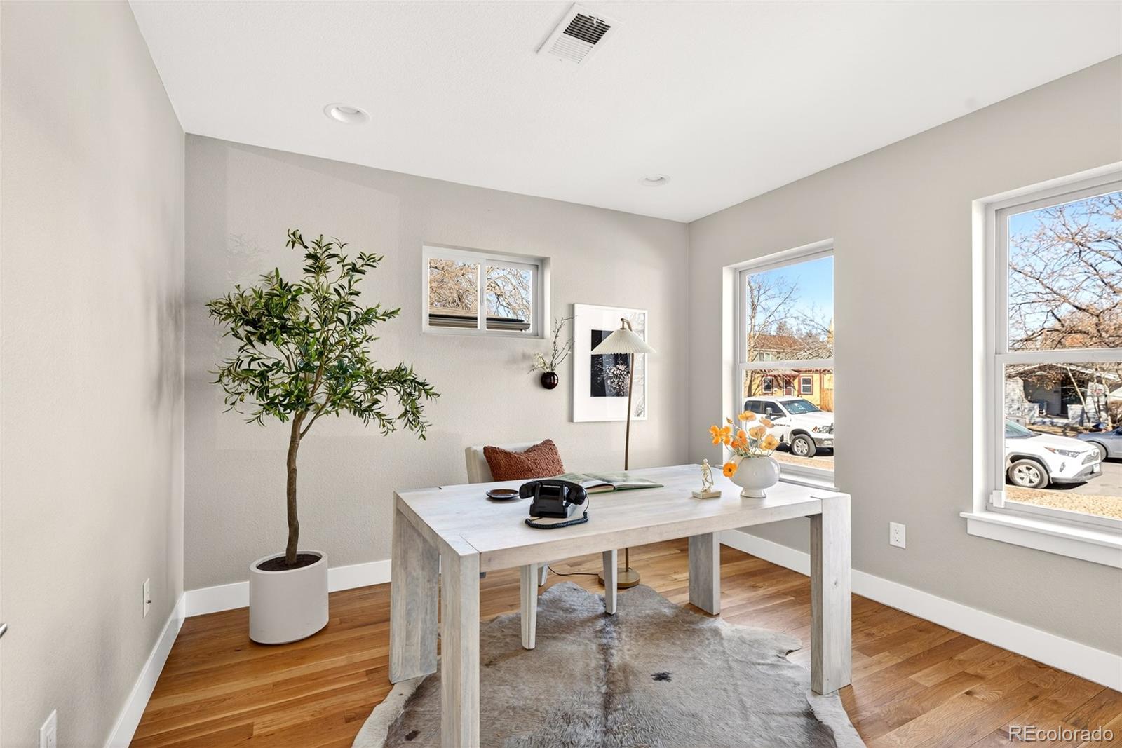 MLS Image #23 for 2051 s gilpin street,denver, Colorado