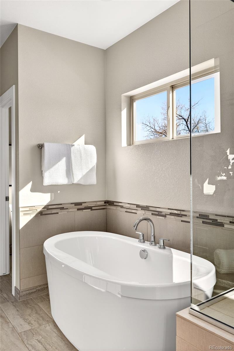 MLS Image #34 for 2051 s gilpin street,denver, Colorado