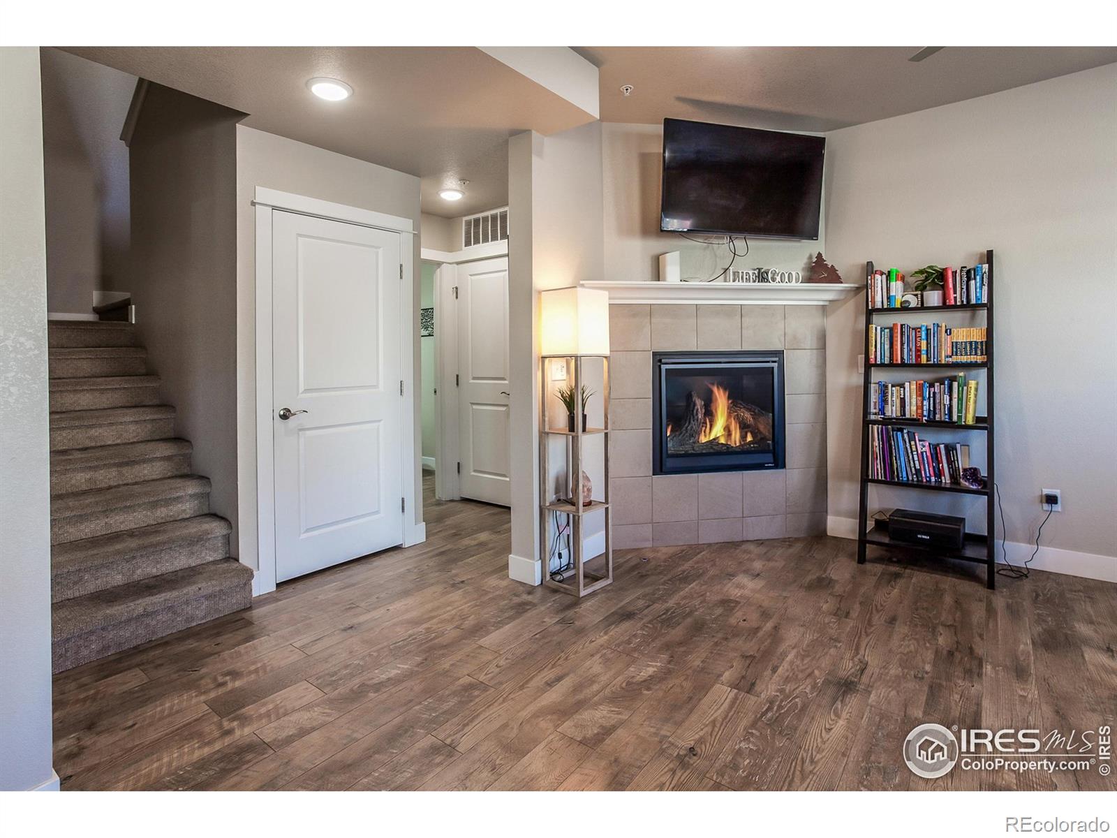 MLS Image #10 for 2608  kansas drive,fort collins, Colorado