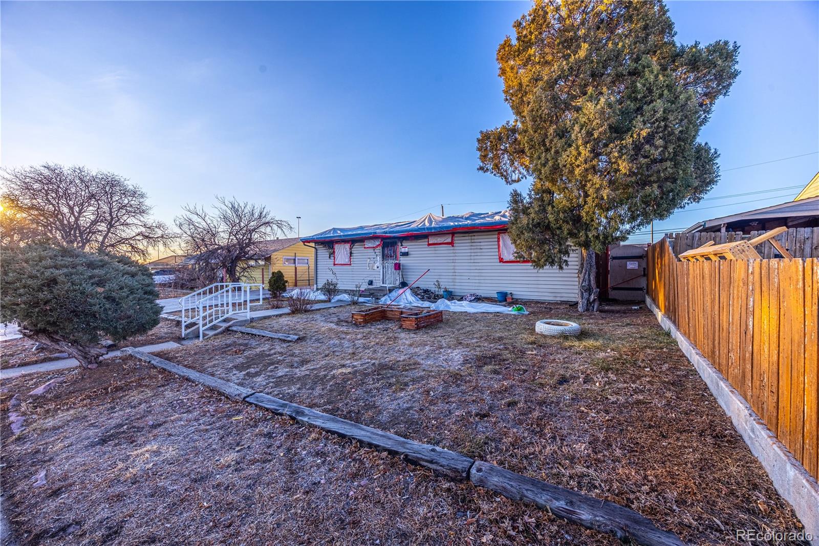 MLS Image #7 for 820  bronco road,denver, Colorado