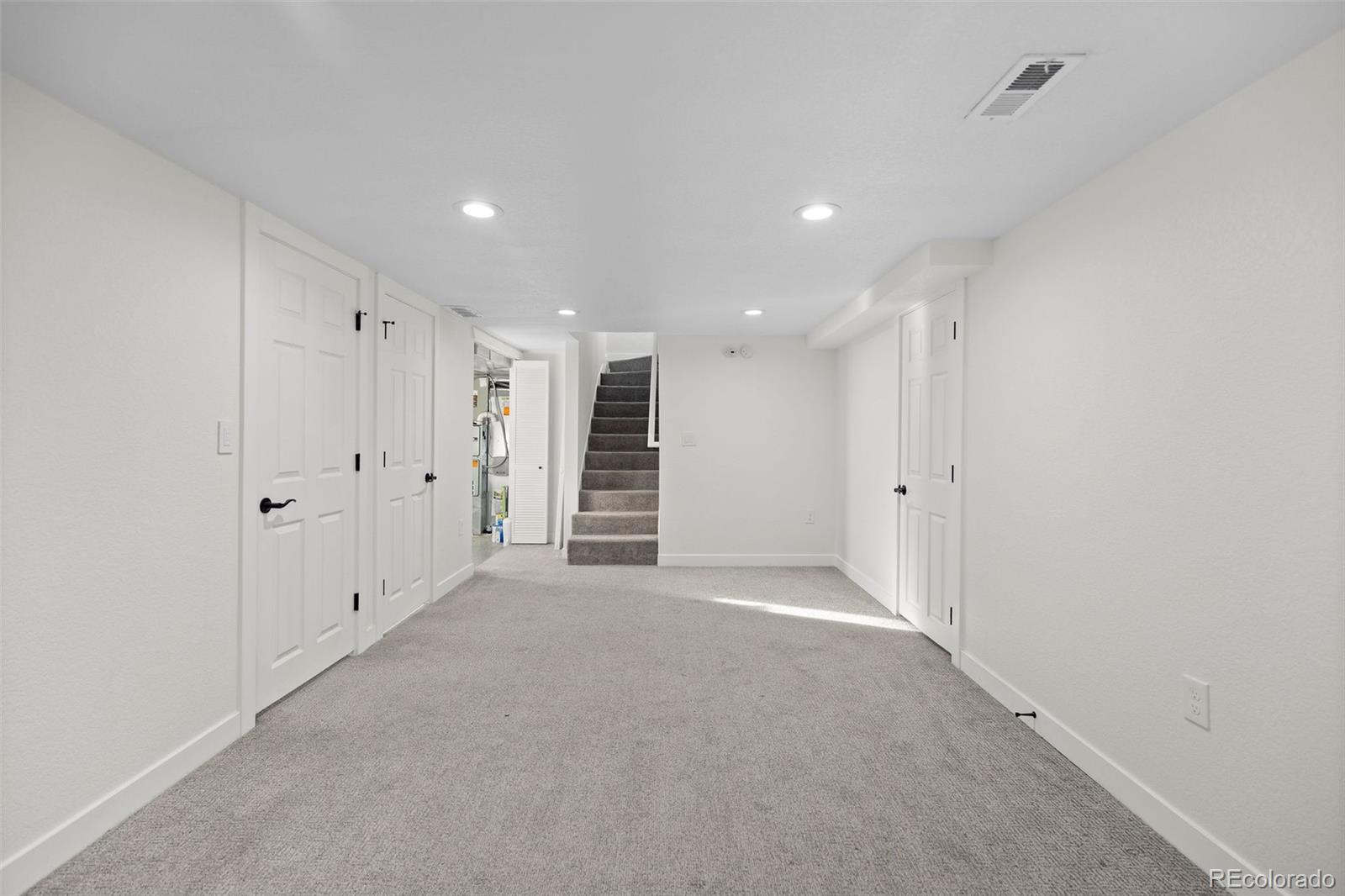 MLS Image #18 for 4590 s sherman street,englewood, Colorado