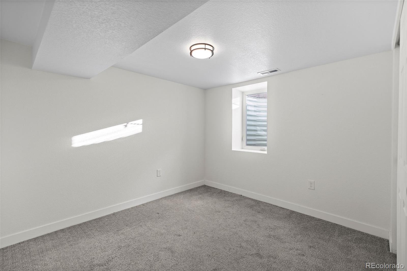 MLS Image #19 for 4590 s sherman street,englewood, Colorado