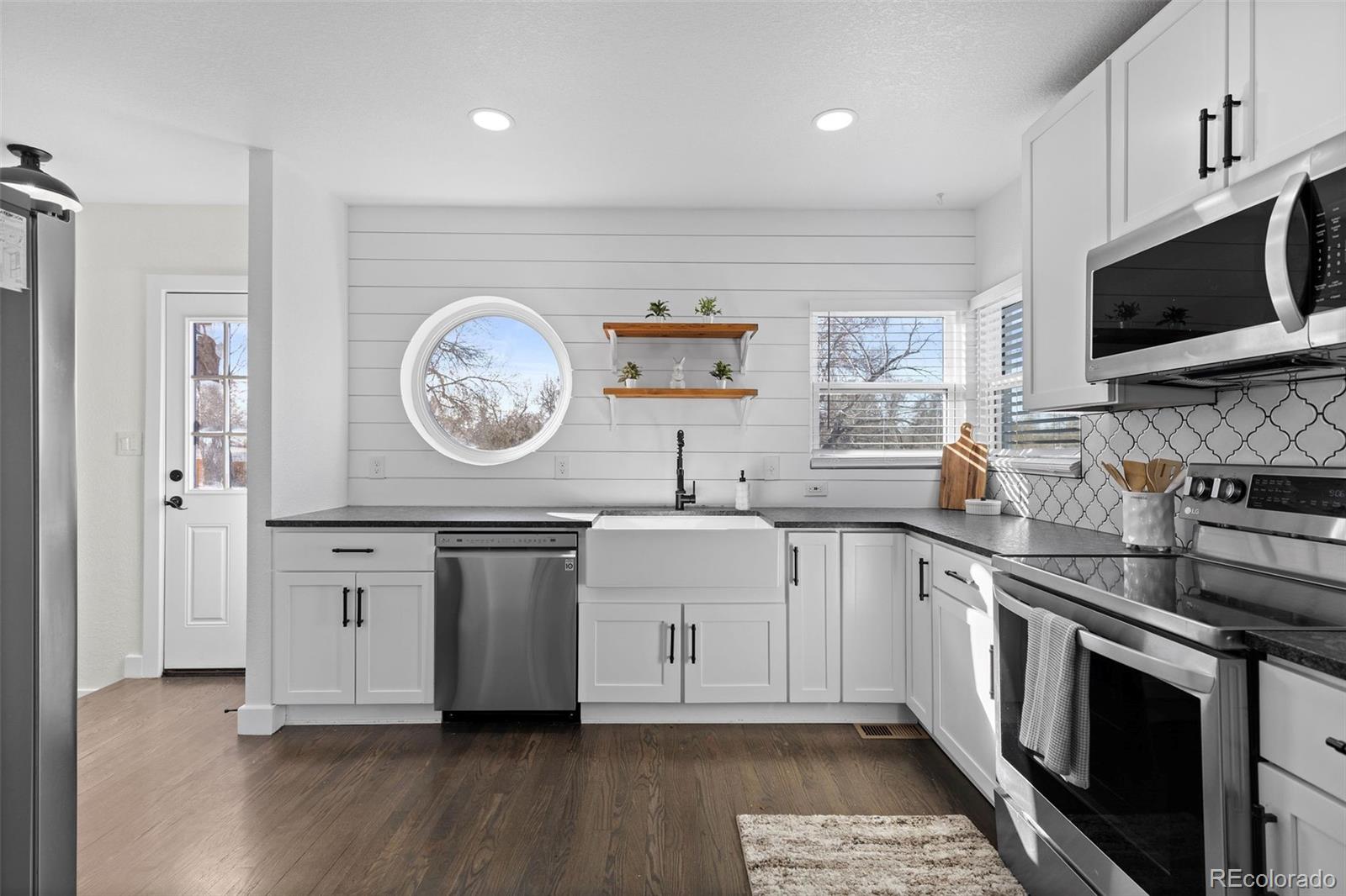 MLS Image #6 for 4590 s sherman street,englewood, Colorado
