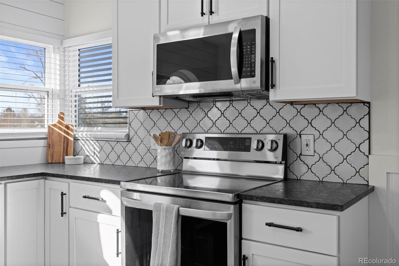MLS Image #7 for 4590 s sherman street,englewood, Colorado