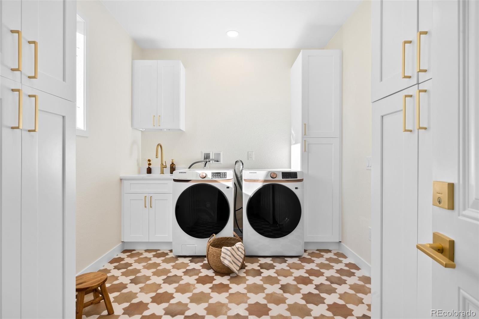 MLS Image #45 for 11673 e berry avenue,englewood, Colorado