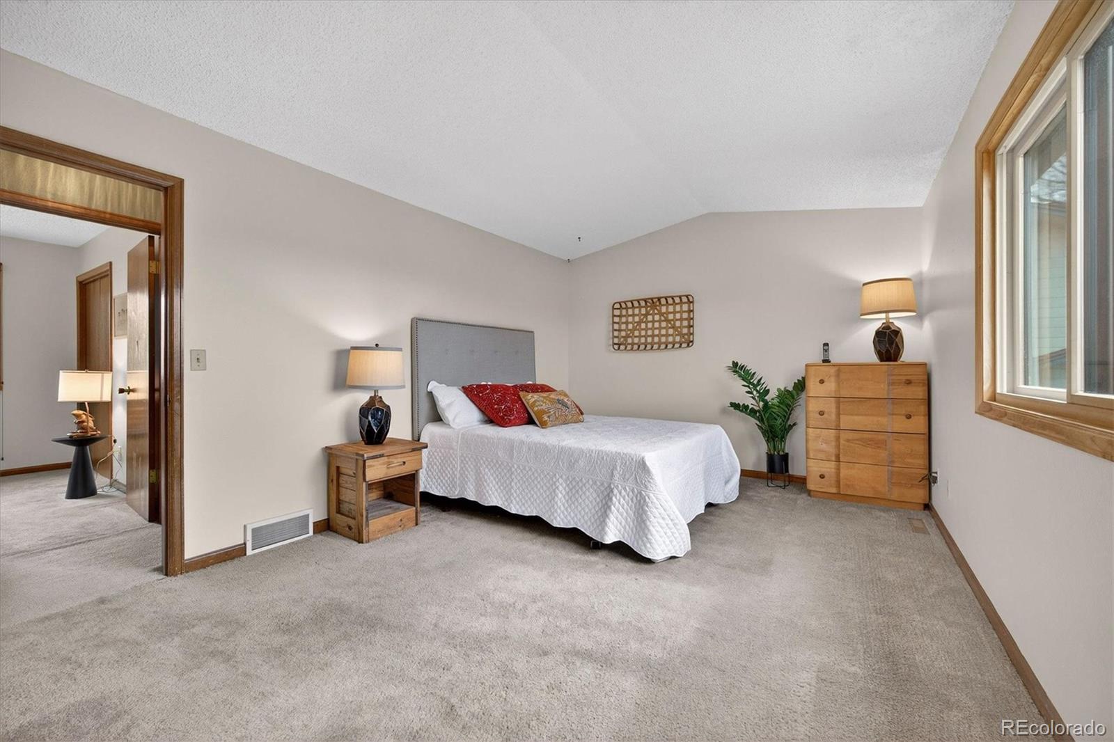 MLS Image #19 for 167  mount massive way,longmont, Colorado