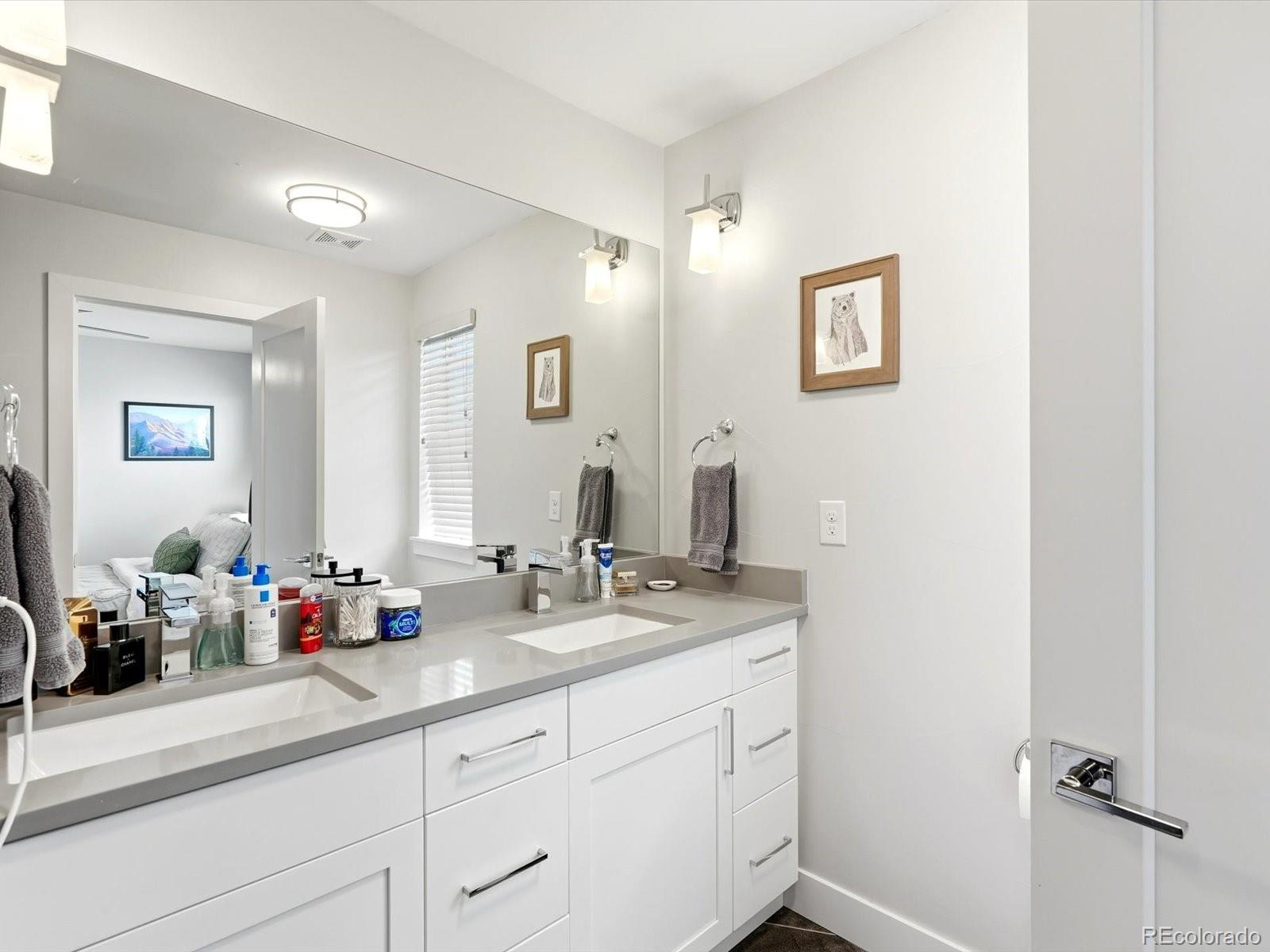 MLS Image #27 for 2190 s birch street,denver, Colorado