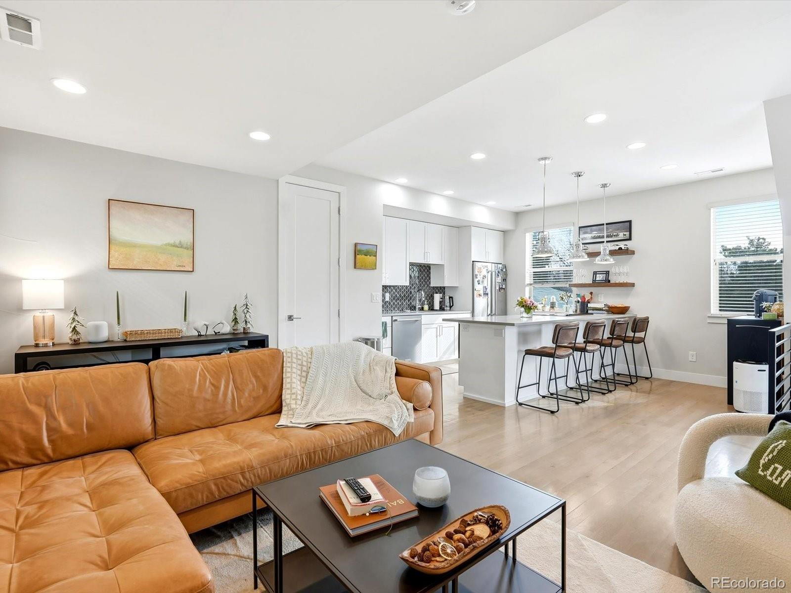 MLS Image #3 for 2190 s birch street,denver, Colorado