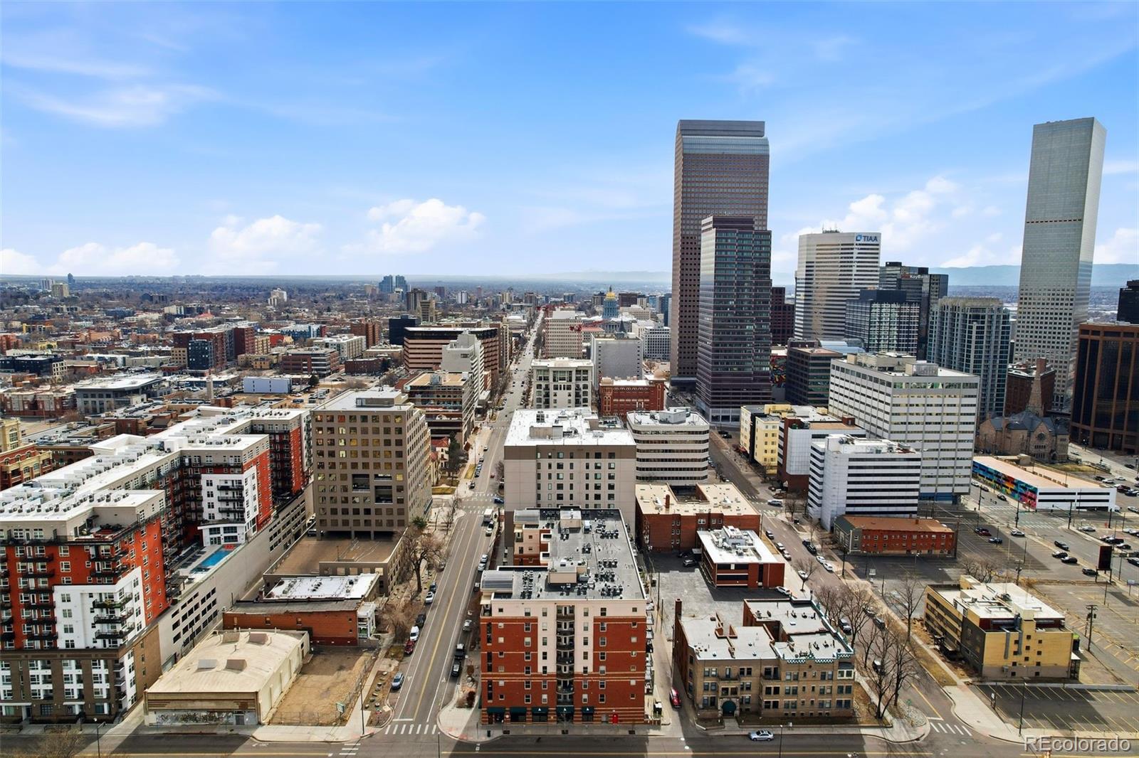 MLS Image #17 for 1975 n grant street 813,denver, Colorado