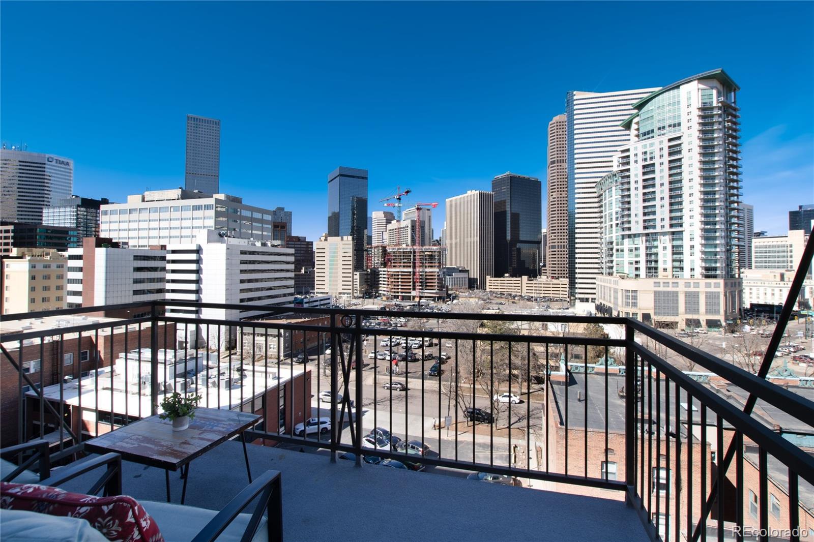 MLS Image #44 for 1975 n grant street 813,denver, Colorado
