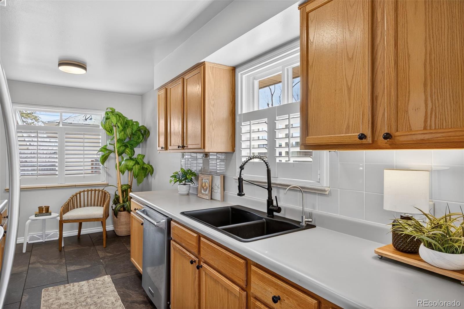 MLS Image #11 for 6158 s westview street,littleton, Colorado