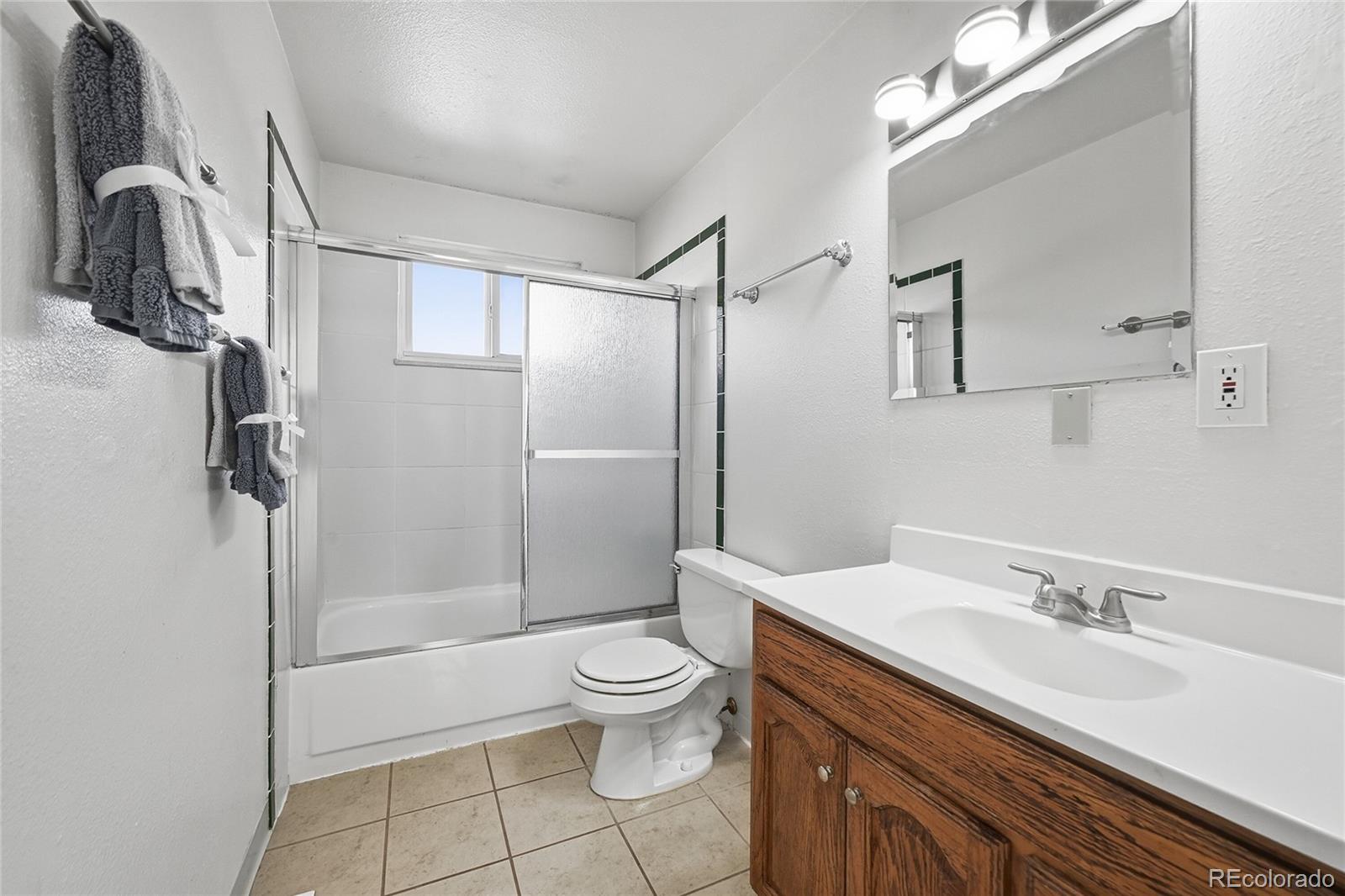 MLS Image #10 for 8243  brooks drive,arvada, Colorado
