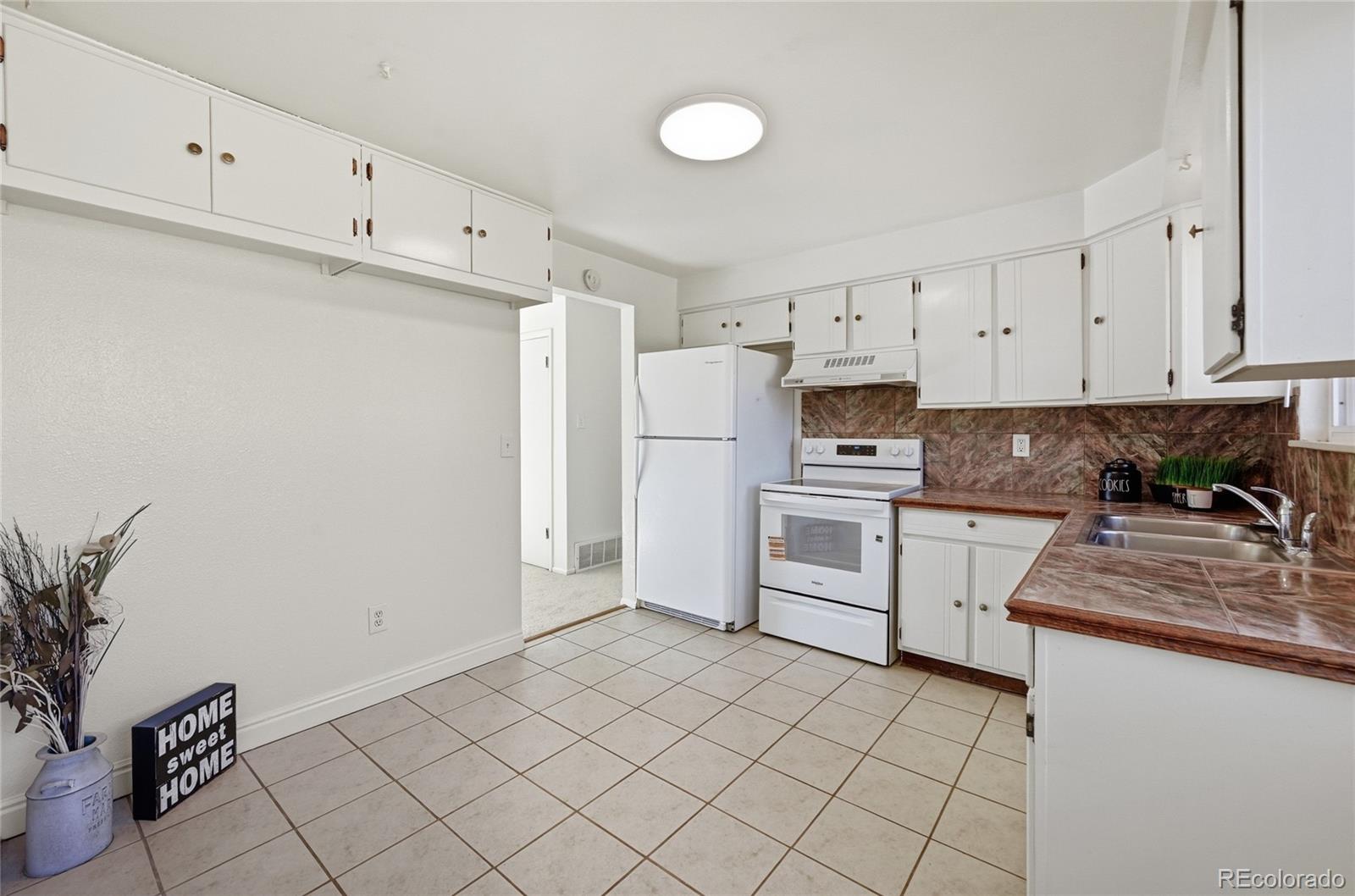MLS Image #7 for 8243  brooks drive,arvada, Colorado