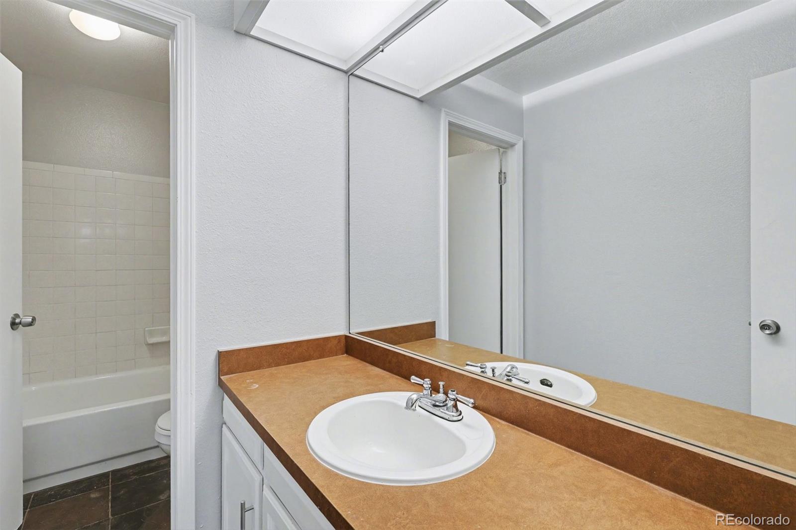 MLS Image #8 for 1405 s victor street,aurora, Colorado