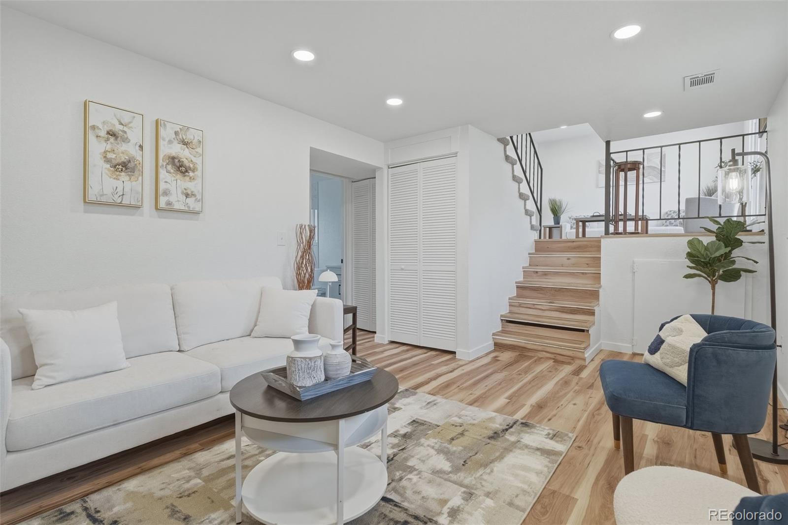 MLS Image #3 for 2680 s mobile way,aurora, Colorado