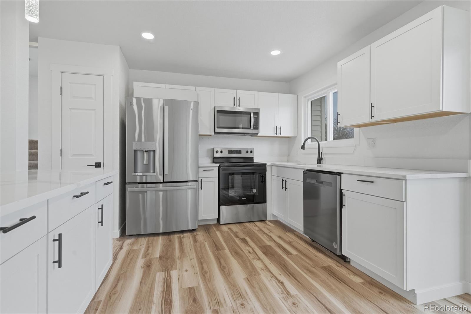 MLS Image #6 for 2680 s mobile way,aurora, Colorado
