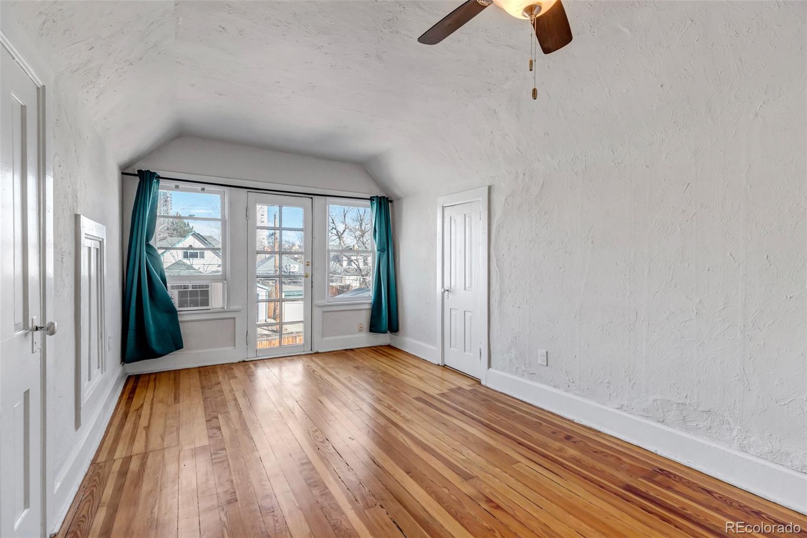 MLS Image #27 for 52 s washington street,denver, Colorado