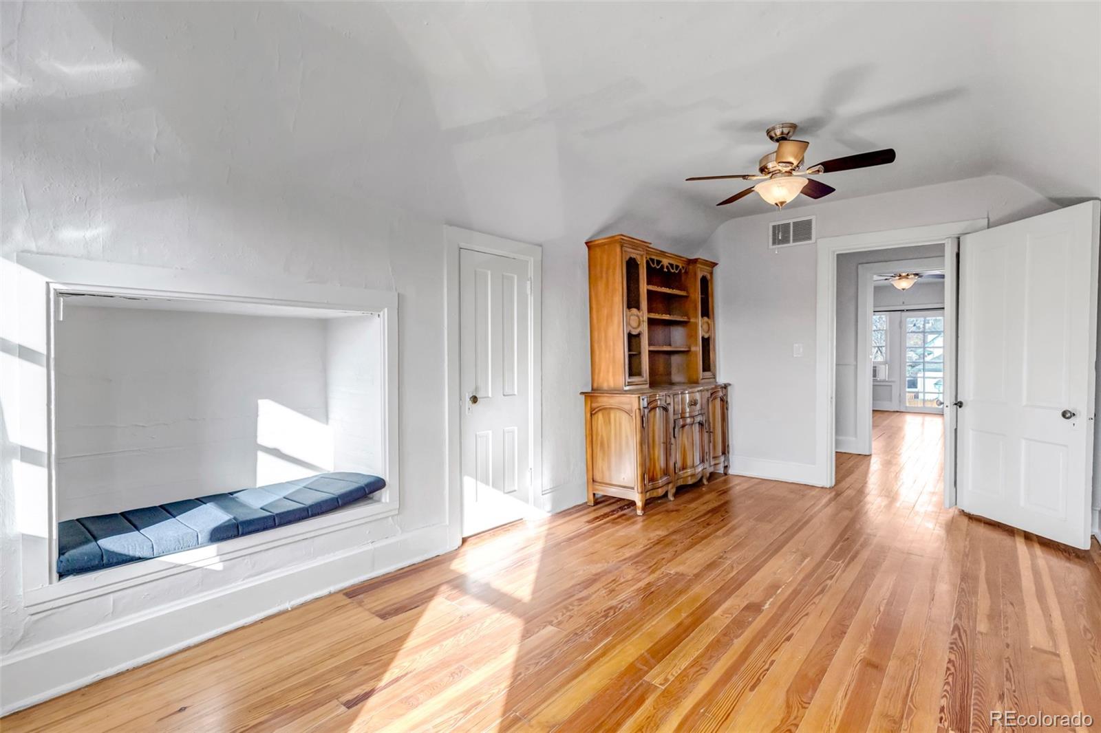 MLS Image #32 for 52 s washington street,denver, Colorado