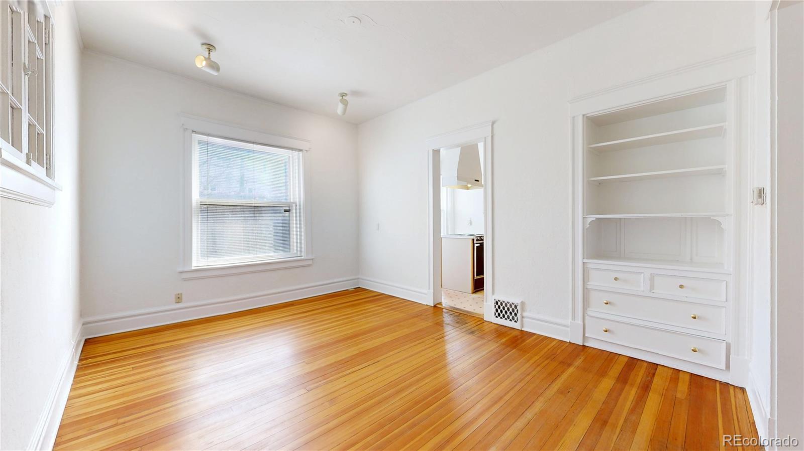 MLS Image #10 for 1266 n pearl street ,denver, Colorado