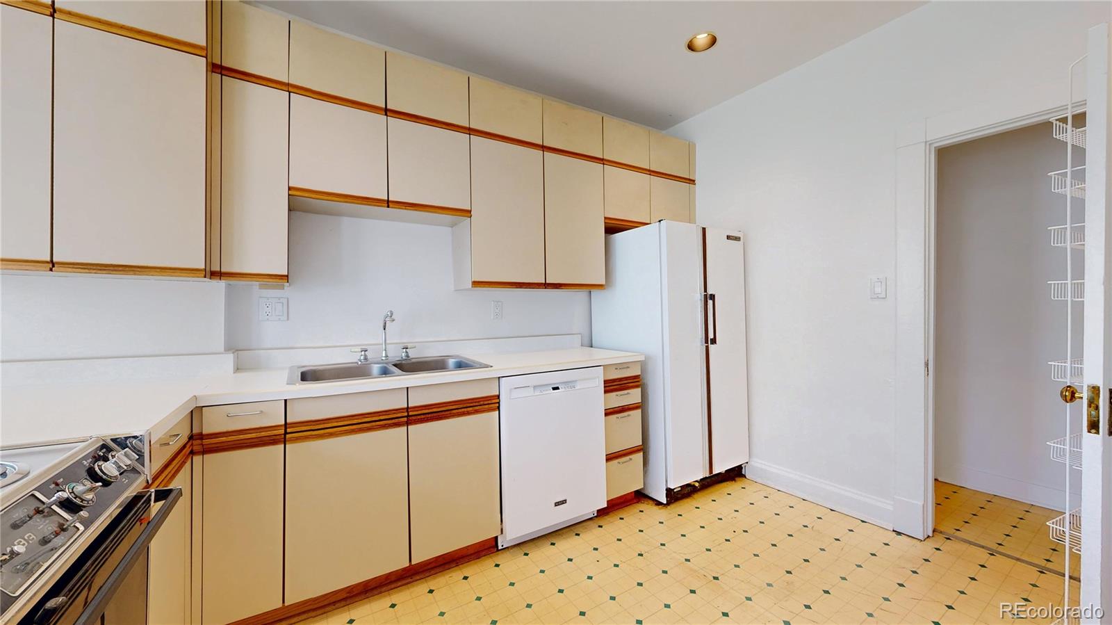 MLS Image #17 for 1266 n pearl street ,denver, Colorado