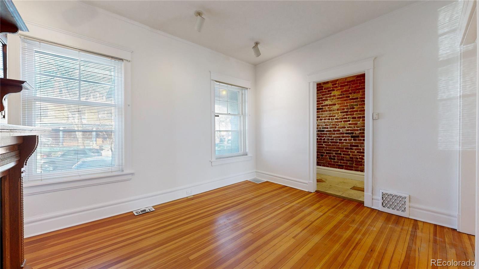 MLS Image #6 for 1266 n pearl street ,denver, Colorado