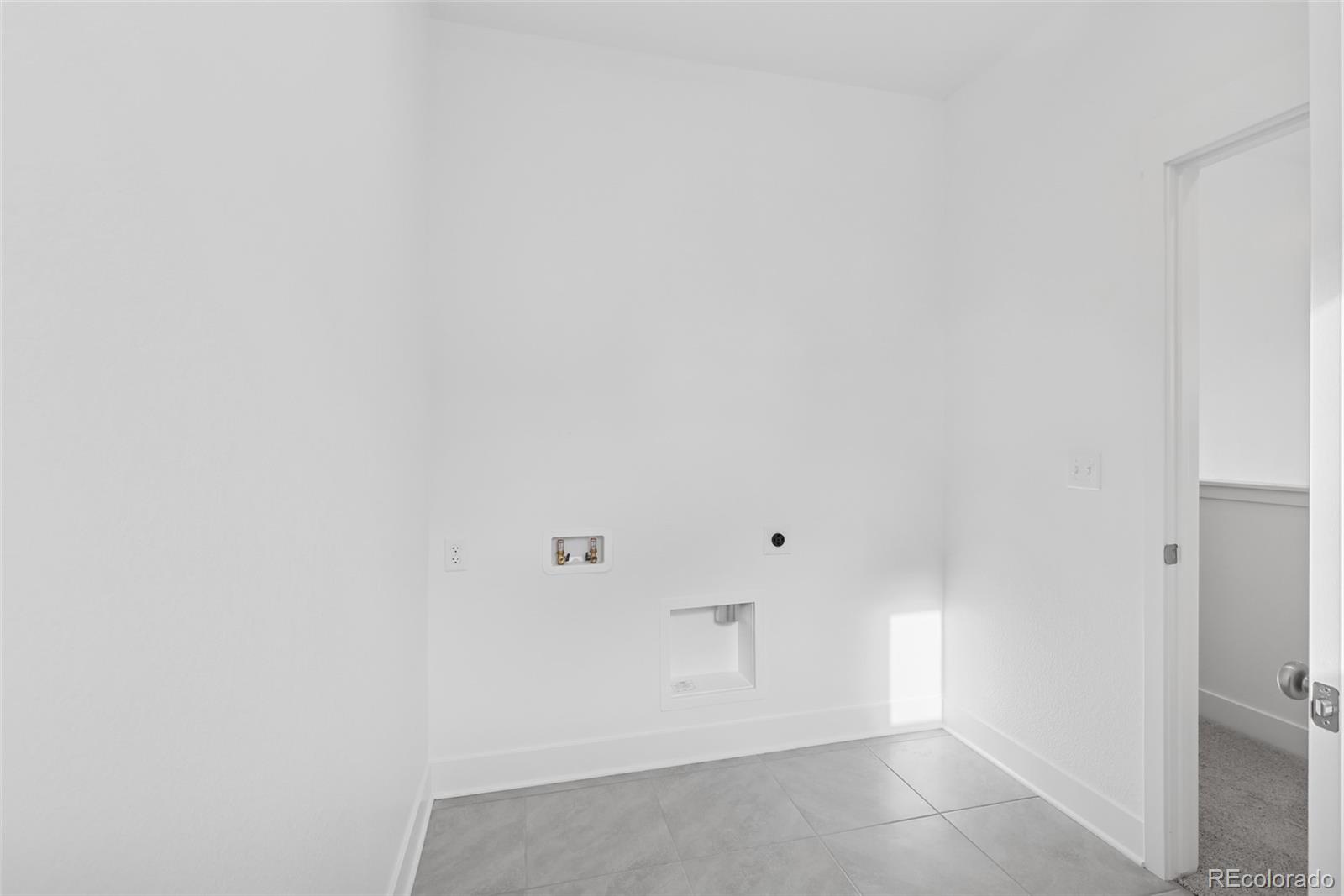 MLS Image #22 for 21276 e 62nd avenue,aurora, Colorado