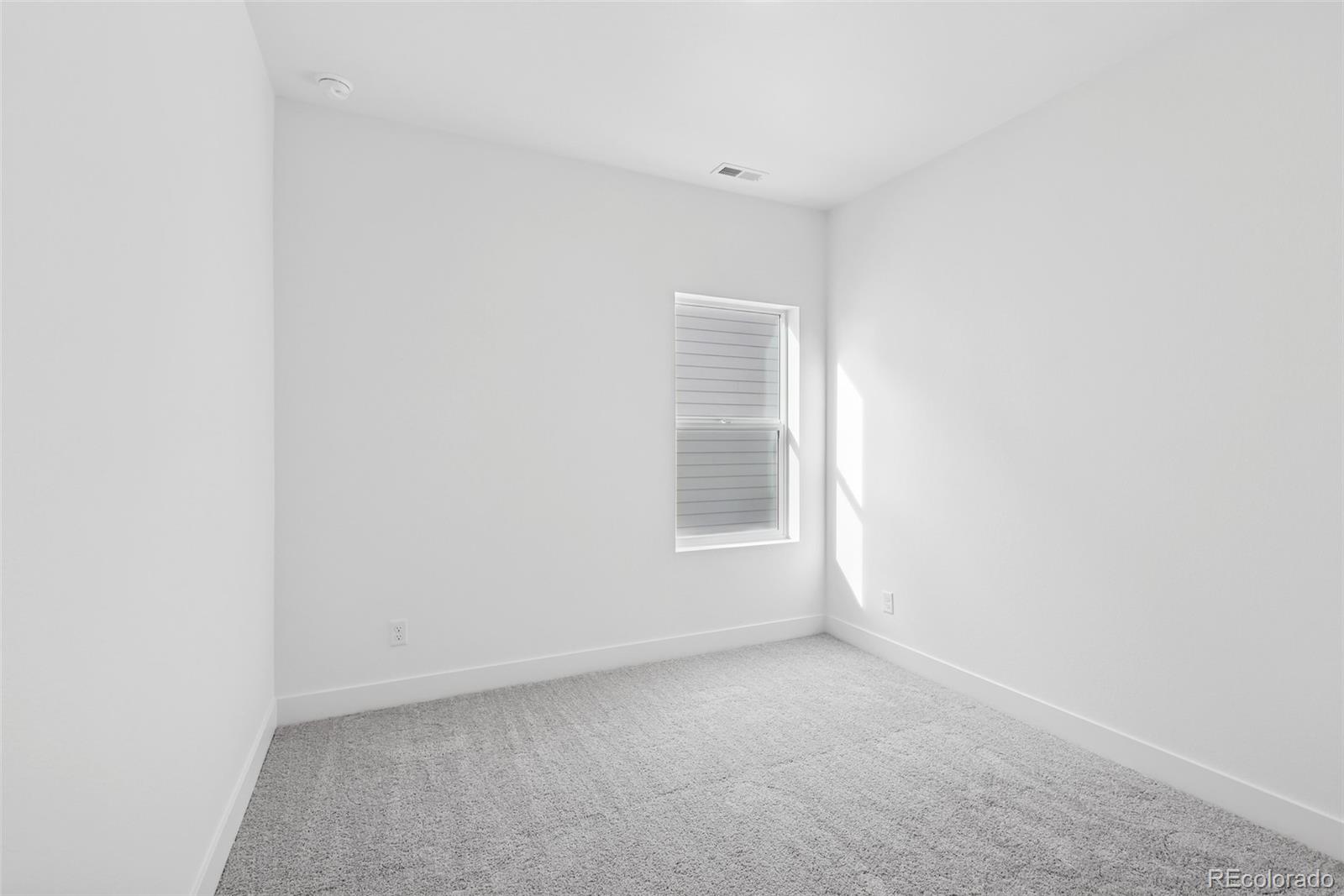MLS Image #27 for 21276 e 62nd avenue,aurora, Colorado