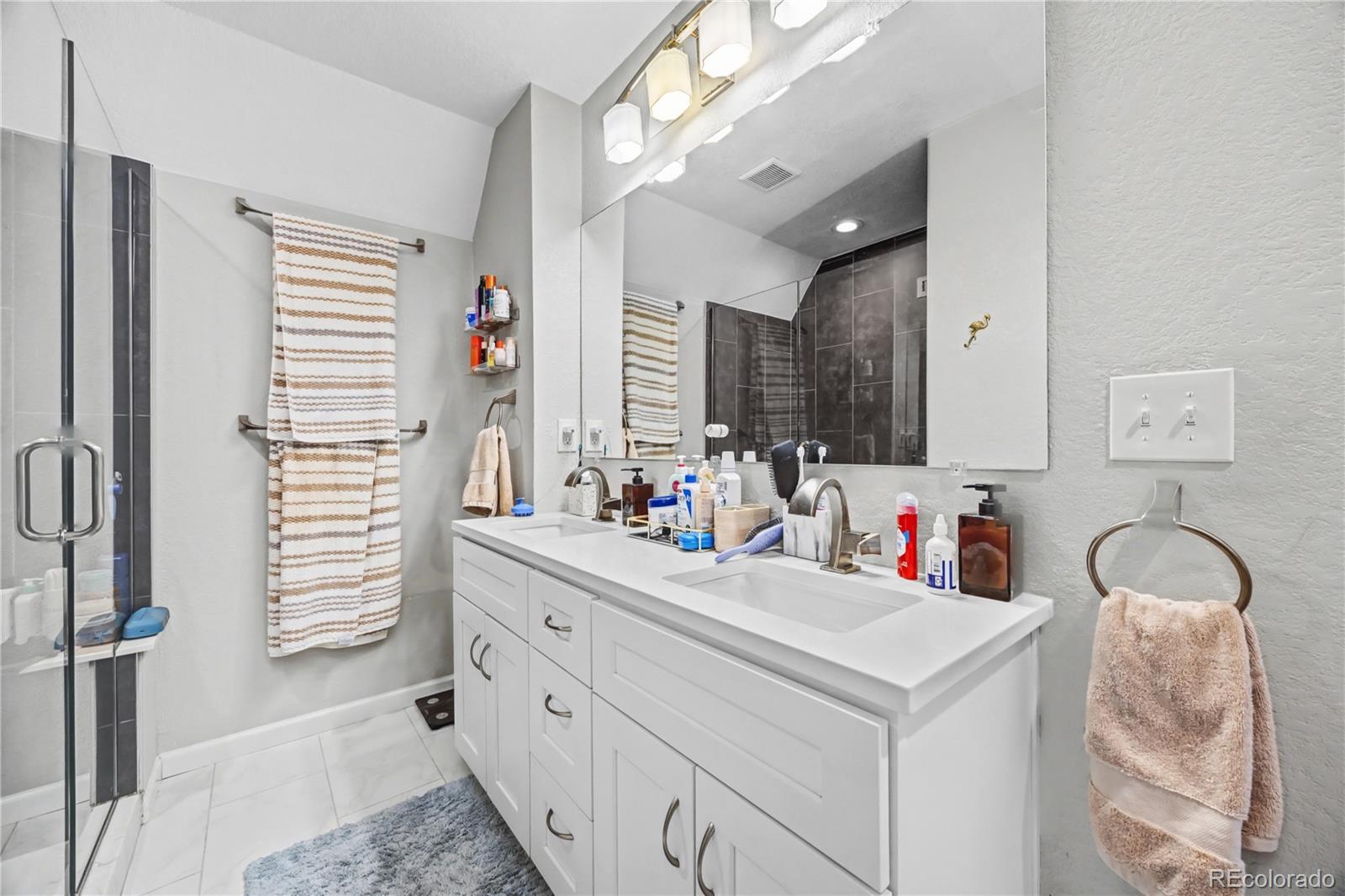 MLS Image #11 for 2456 s lafayette street,denver, Colorado