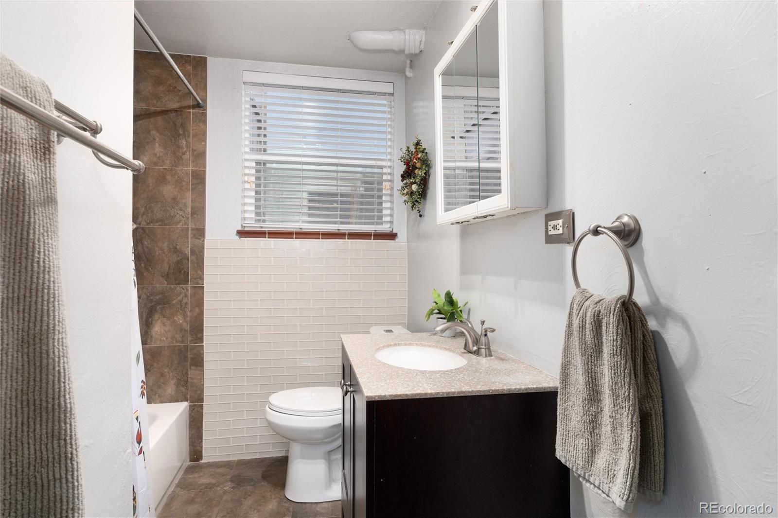 MLS Image #28 for 2715  xavier street,denver, Colorado