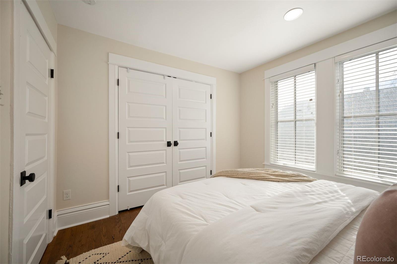 MLS Image #21 for 342 s corona street,denver, Colorado