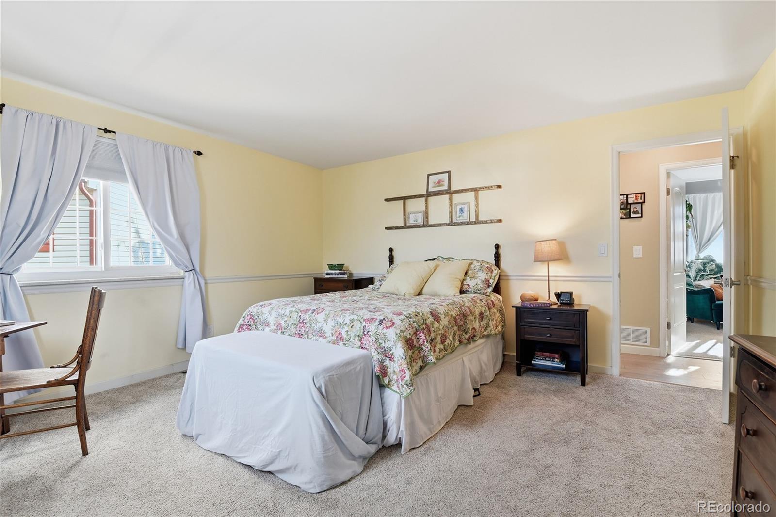 MLS Image #15 for 1542 e mineral place,centennial, Colorado