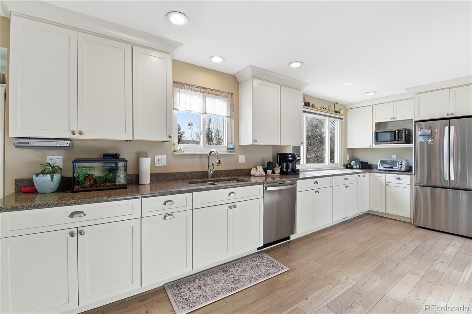 MLS Image #6 for 1542 e mineral place,centennial, Colorado
