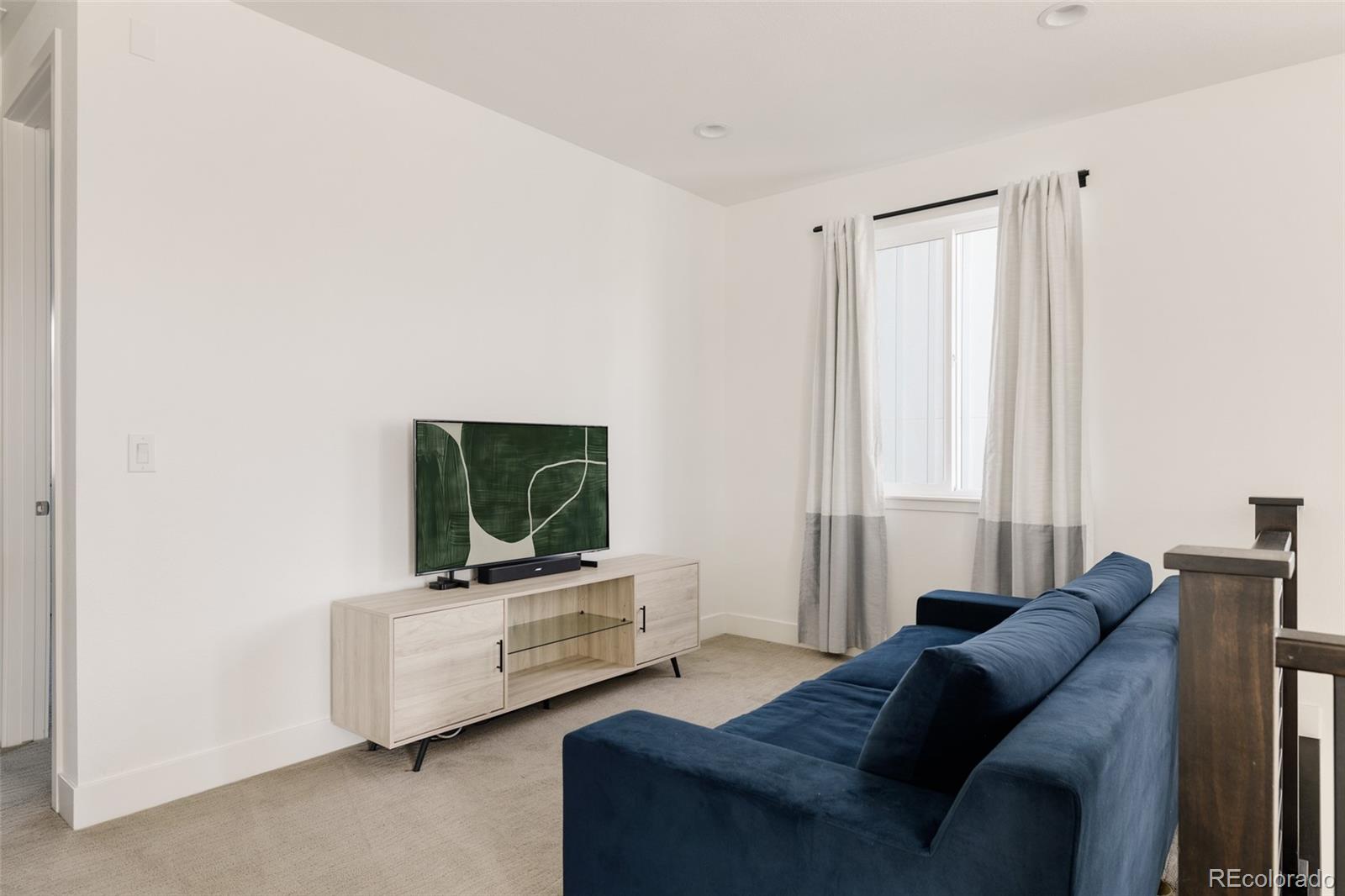 MLS Image #14 for 9747 e 61st avenue,denver, Colorado