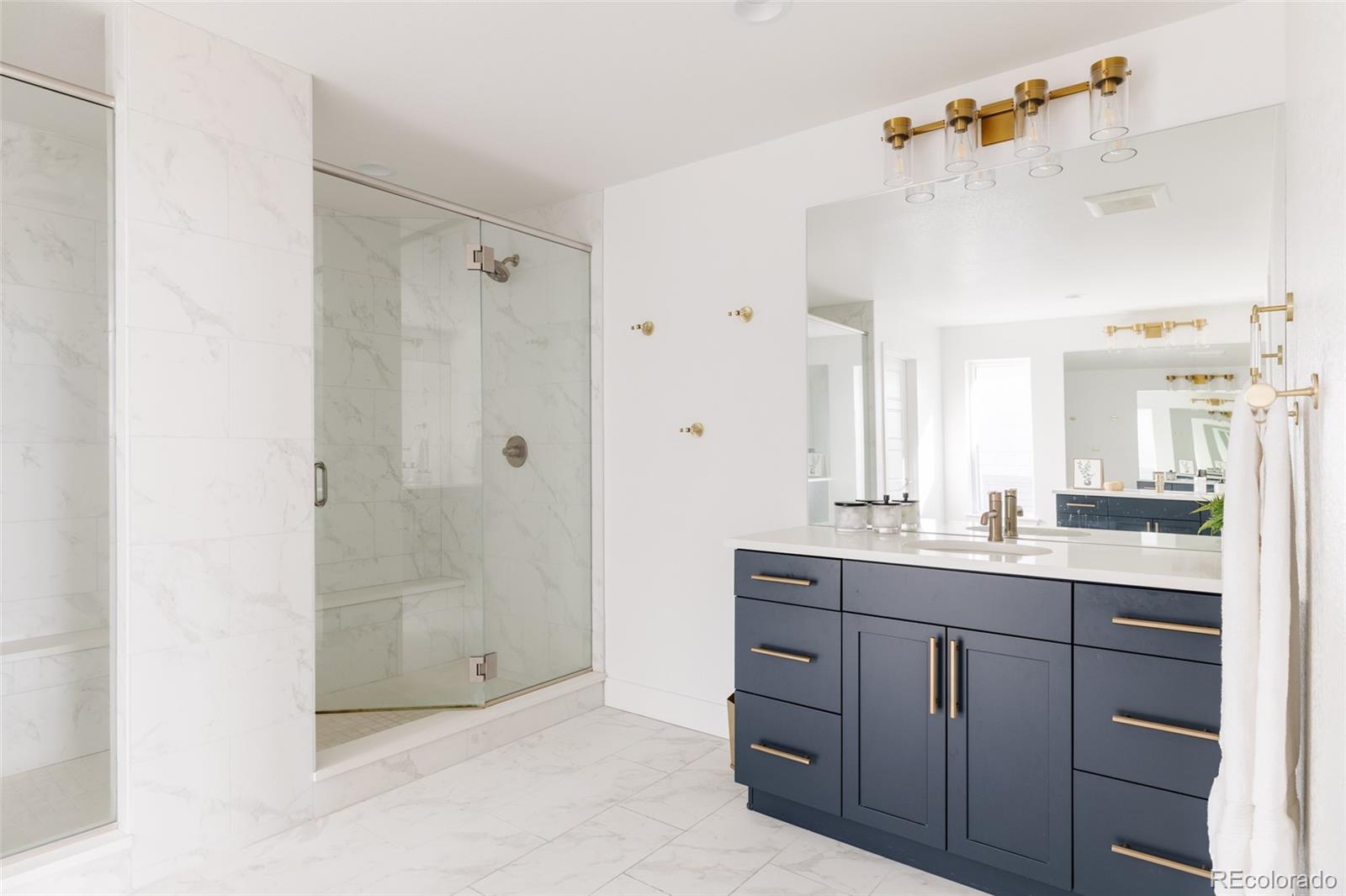MLS Image #19 for 9747 e 61st avenue,denver, Colorado