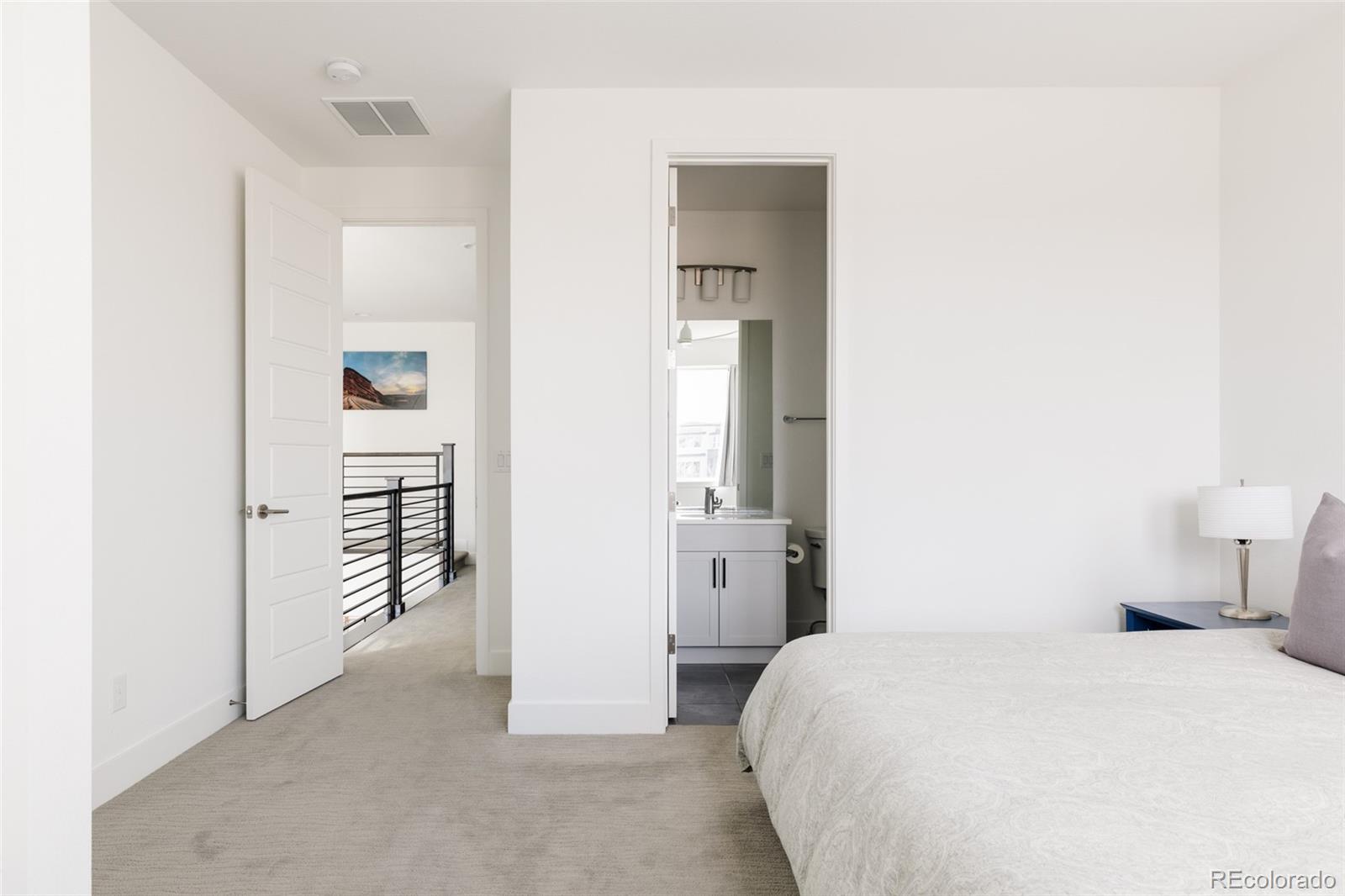 MLS Image #24 for 9747 e 61st avenue,denver, Colorado