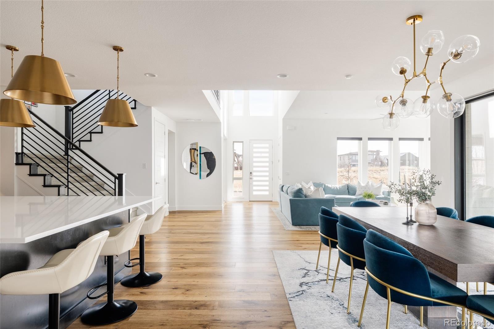 MLS Image #6 for 9747 e 61st avenue,denver, Colorado