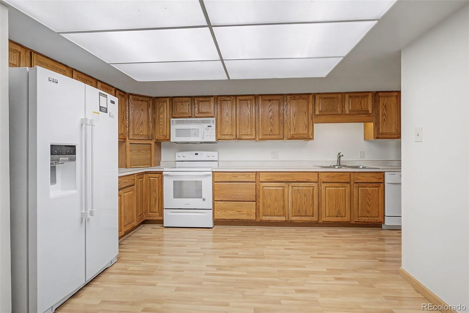 MLS Image #6 for 13890 e marina drive 509,aurora, Colorado