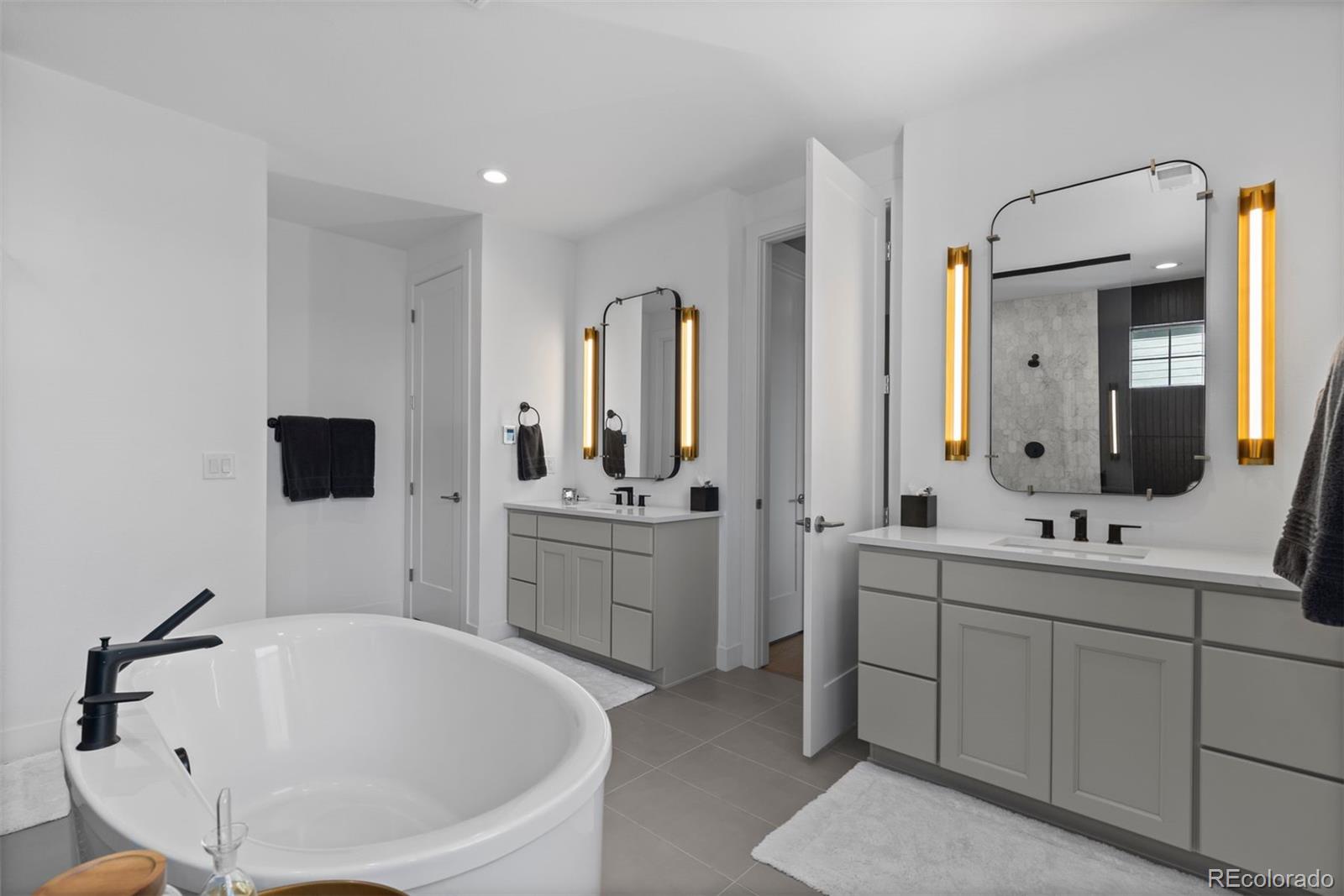 MLS Image #5 for 7585  copper sky court,castle pines, Colorado