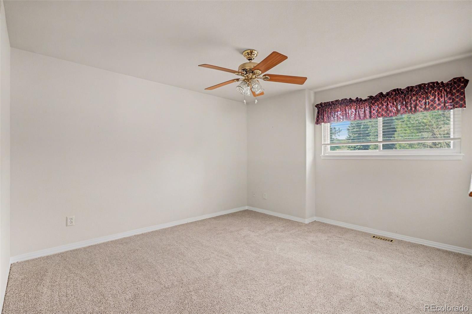 MLS Image #11 for 12412 e caspian drive ,aurora, Colorado