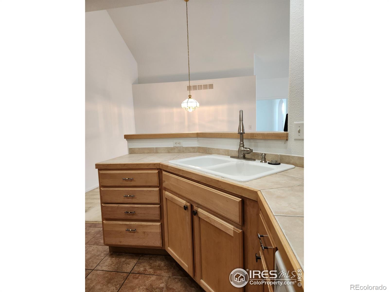 MLS Image #19 for 3343  compass circle,castle rock, Colorado
