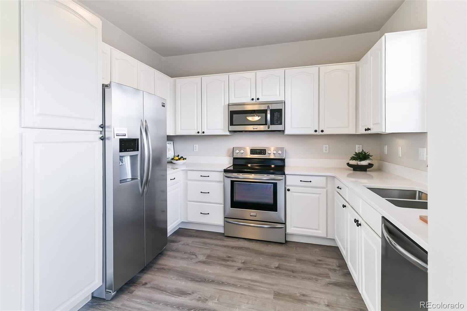 MLS Image #10 for 299 w jamison circle,littleton, Colorado