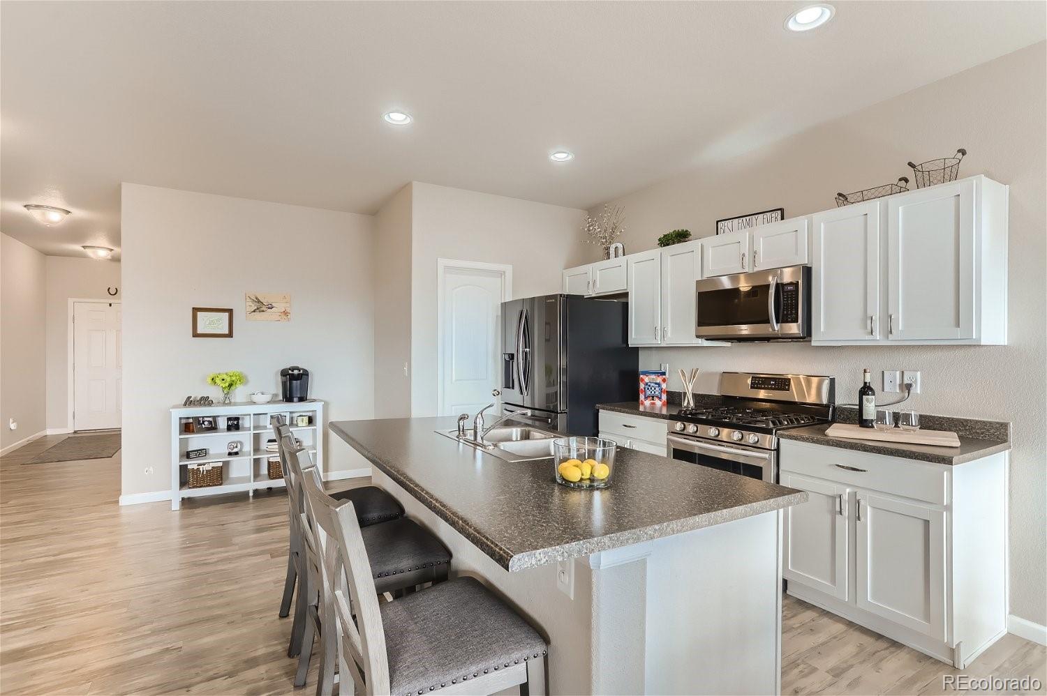 MLS Image #3 for 1102  glen creighton drive,dacono, Colorado