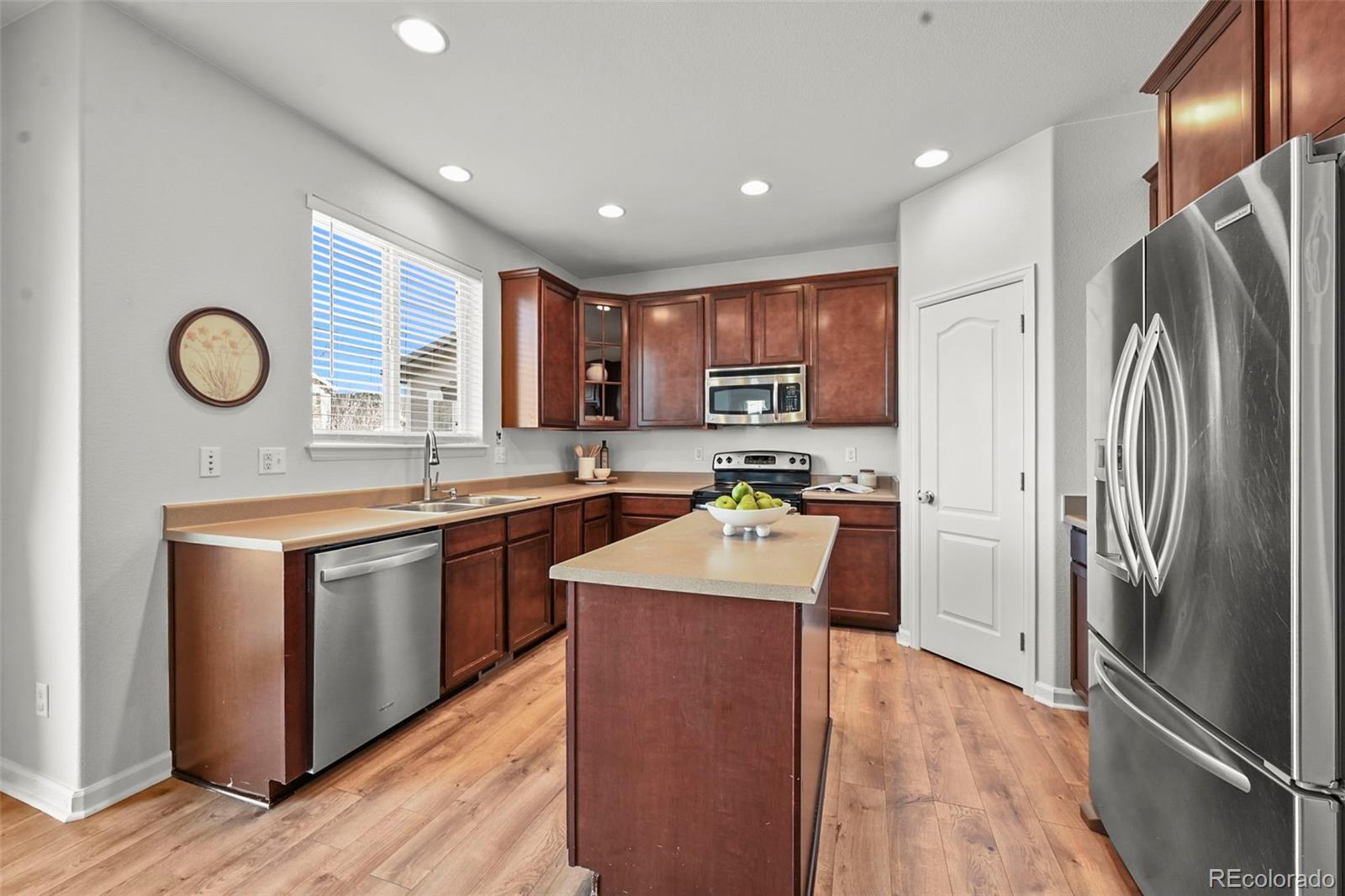 MLS Image #9 for 3152  meadowbrook place,dacono, Colorado